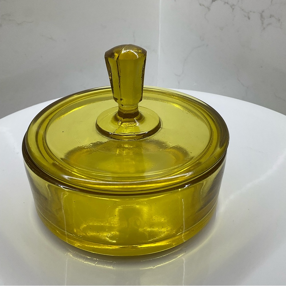 Martinsville Queen Ann Glass Amber Lidded Dresser Powder Puff Vanity Box Jar ES1